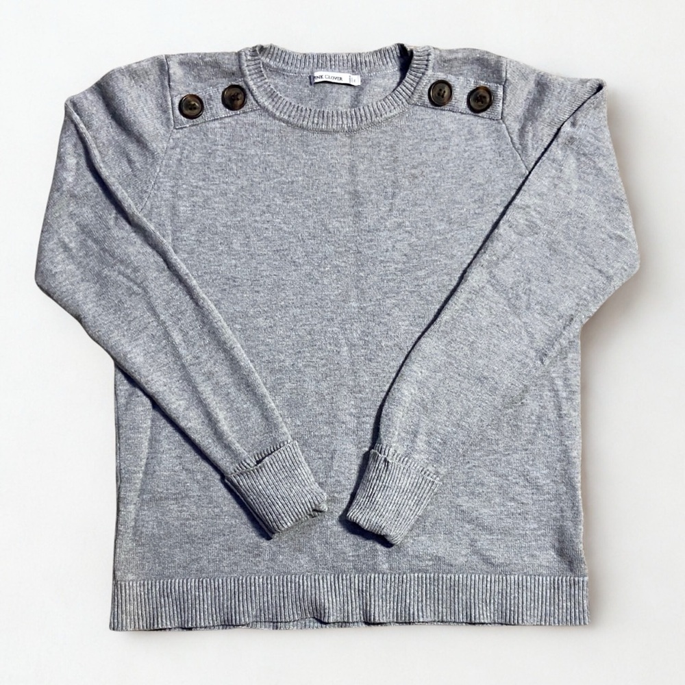 Pink Clover Grey Woman’s Sweater with Button Accents | Size Medium